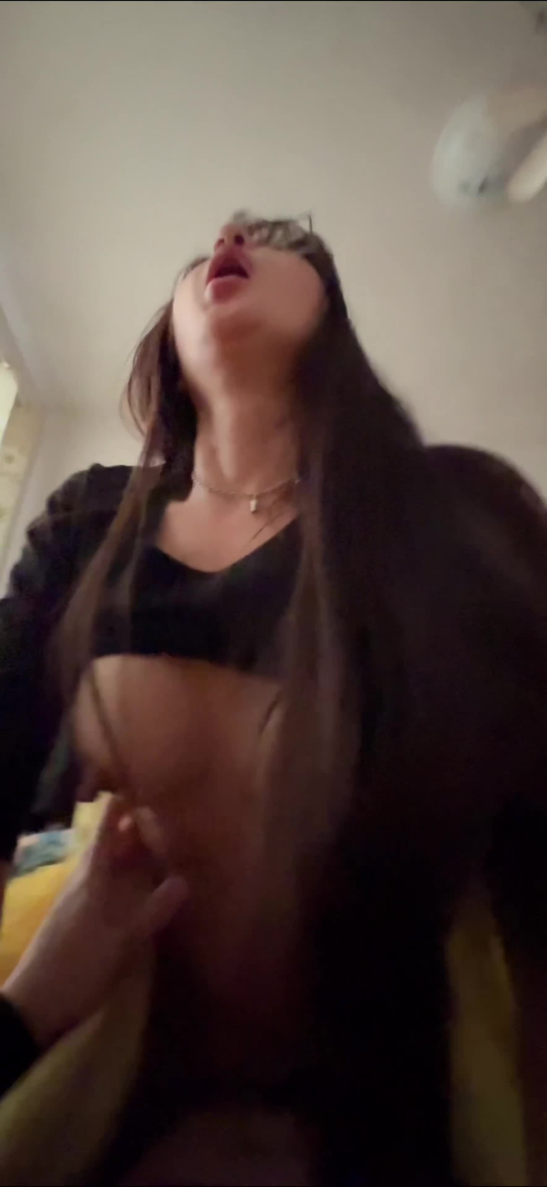 满嘴淫语的骚妇，穿着丝袜被我无套内射（女性可交流）